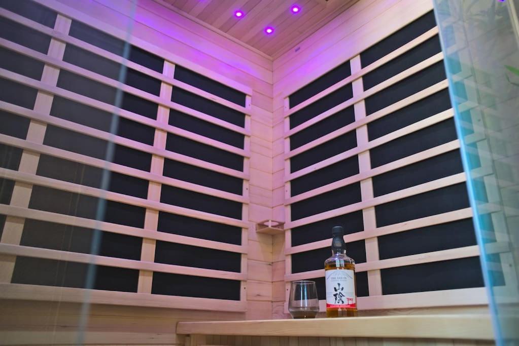 Japanroom Jacuzzi&sauna De Gamme Parking Free Apartment Mülhausen